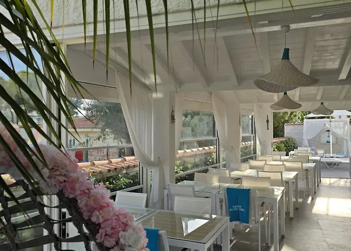 Bahar Butik * Çeşme